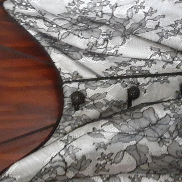 No Name 100% silk 2pc suit sz XS pit 15 inches lace Tuxedo style w/ beaded butto - Picture 7 of 12